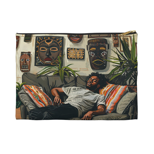 Man Relaxed Pouch