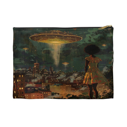 Spaceship Pouch - The Trini Gee