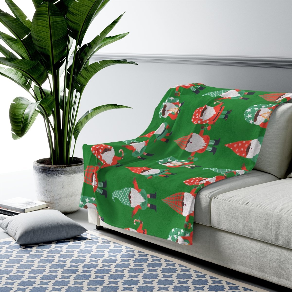 Holiday Elves Blanket - The Trini Gee